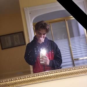 Meet your Posher, Jake